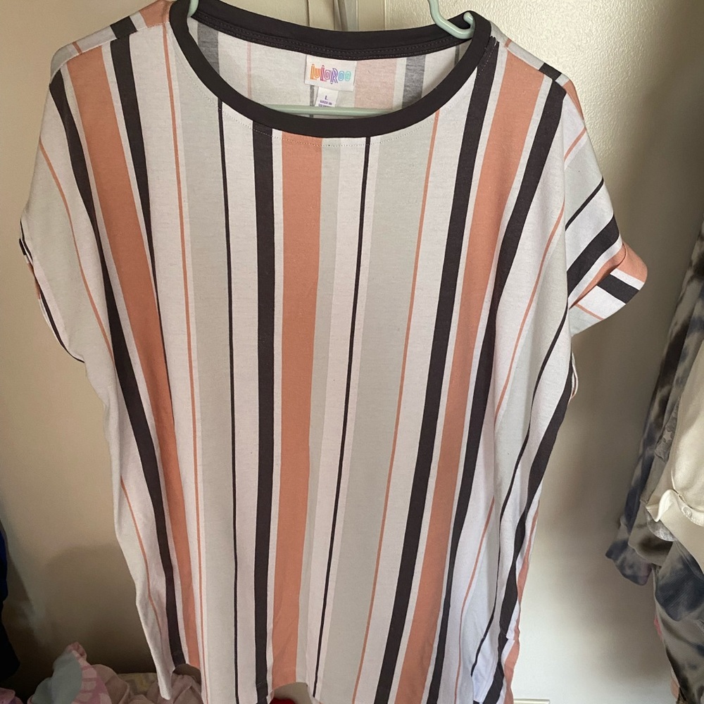 Lularoe Leah